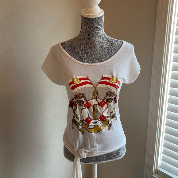White Print T-Shirt Size Small - Picture 1 of 6